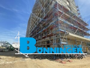 Gerüstbau Bönninger Referenzprojekt Montage Arbeits und Schutzgerüst am Landeskriminalamt