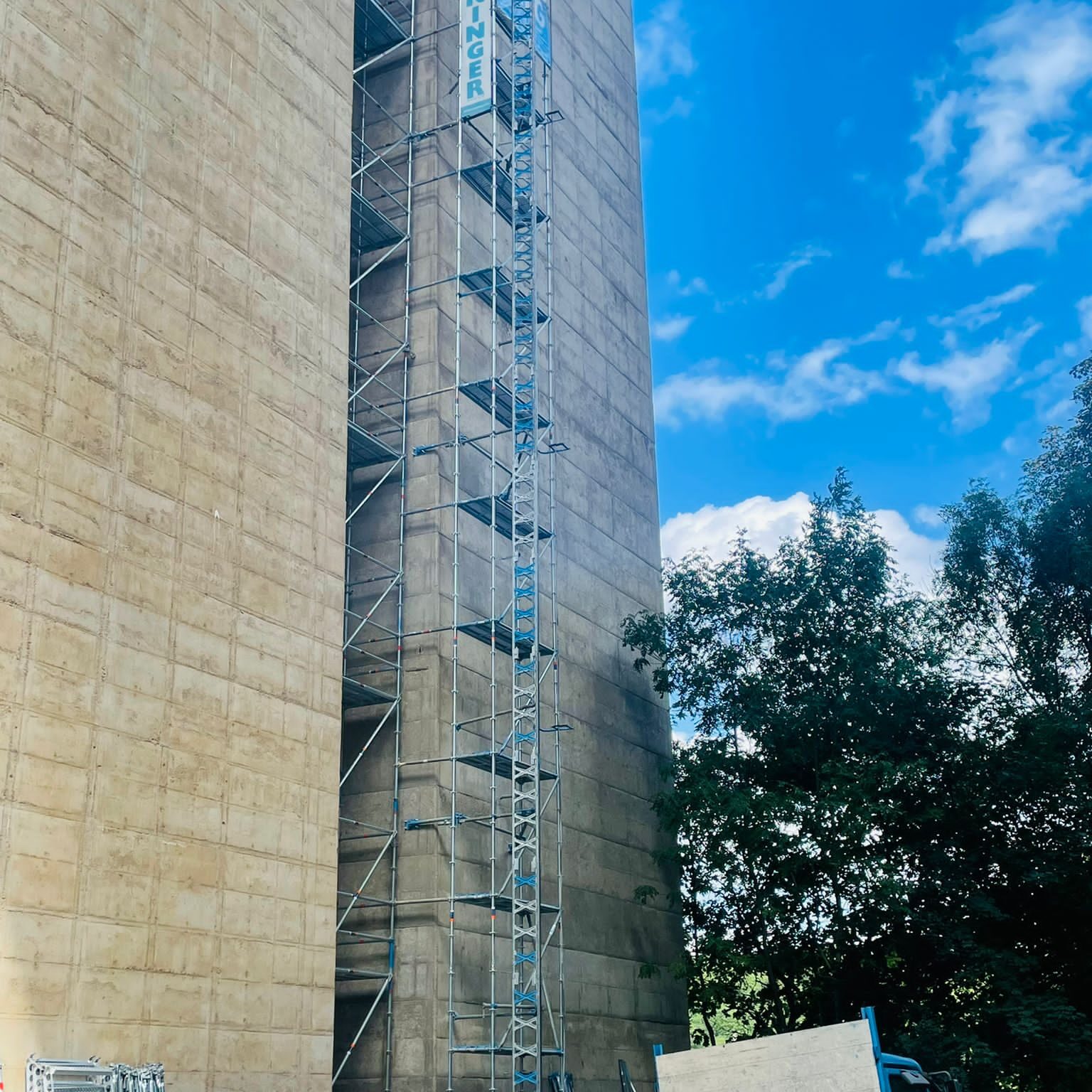 Gerüstbau Bönninger Referenzprojekt Brückenrüstung Dortmund (Wiesentalbrücke)