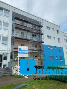 Gerüstbau Bönninger Referenzprojekt Malergerüst inkl. Treppenturm