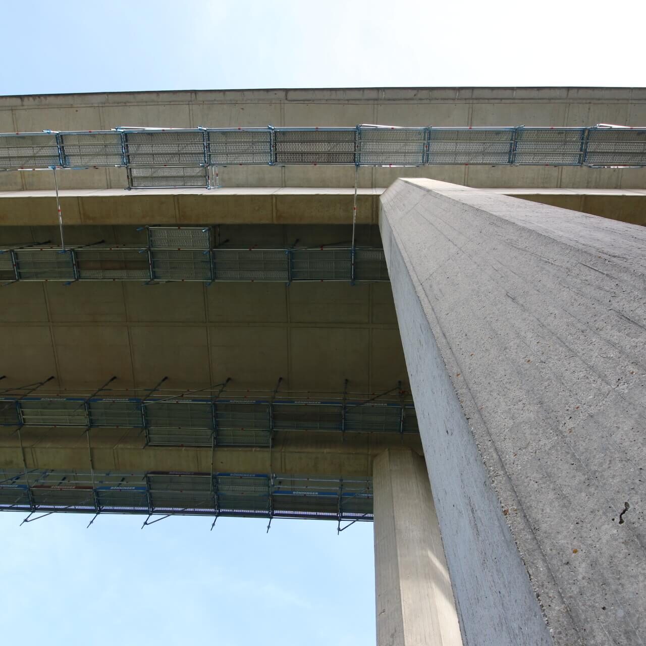 Gerüstbau Bönninger Referenzprojekt Brückenrüstung Dortmund (Haxtergrund)