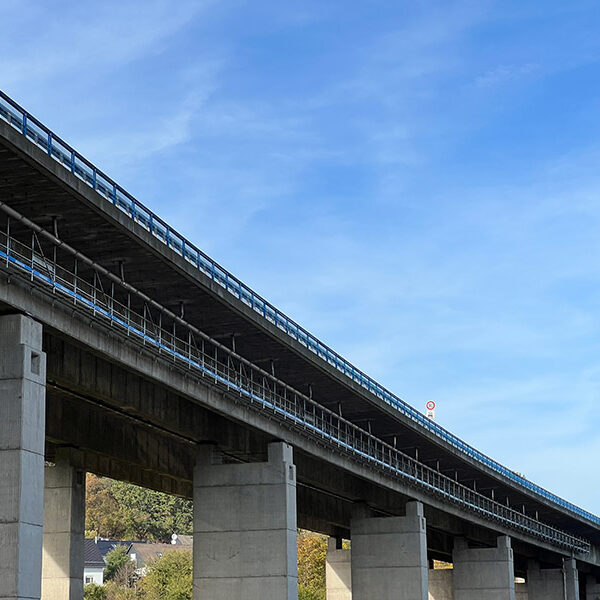 Gerüstbau Bönninger Referenzprojekt Brückenrüstung Dortmund (Saßmicke)